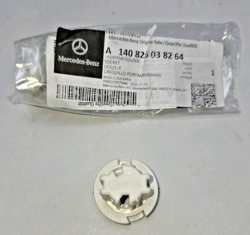 Enchufe lámpara señal de giro URO PARTS 1408260382 Mercedes Benz ML350 S500 ML320 S430 Foto 2 de 2