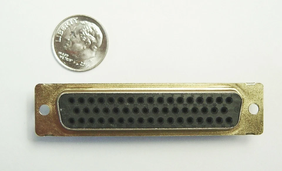 ~Qty=1 AMP TE Tyco 205211-1 Female Receptacle Connector DB50 (for Snap-in Pins) - Image 4 of 4