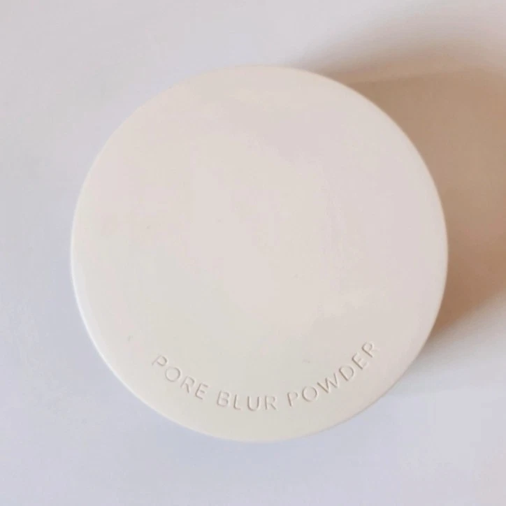 Innisfree Pore Blur Powder 11g – Translucent Loose Setting Powder (1/3/5pcs) - Image 4 of 4