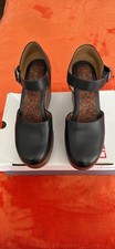 BOC Born Concepts Women  s 8.5 Wedge Heel Wood Look Platform Sandal Black Strappy