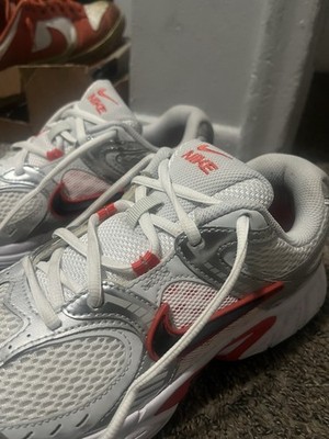 Nike Men's Low Top Mesh Athletic Sneakers Lace Up White Gray Red Black Rubber