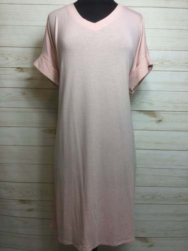 Plus Size 2XL V-Neck Cuff Sleeve 