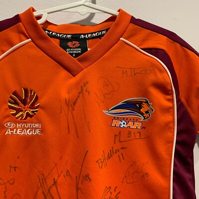 SIGNED Brisbane Roar Hyundai A League - Size 4 Hand Signed Kids