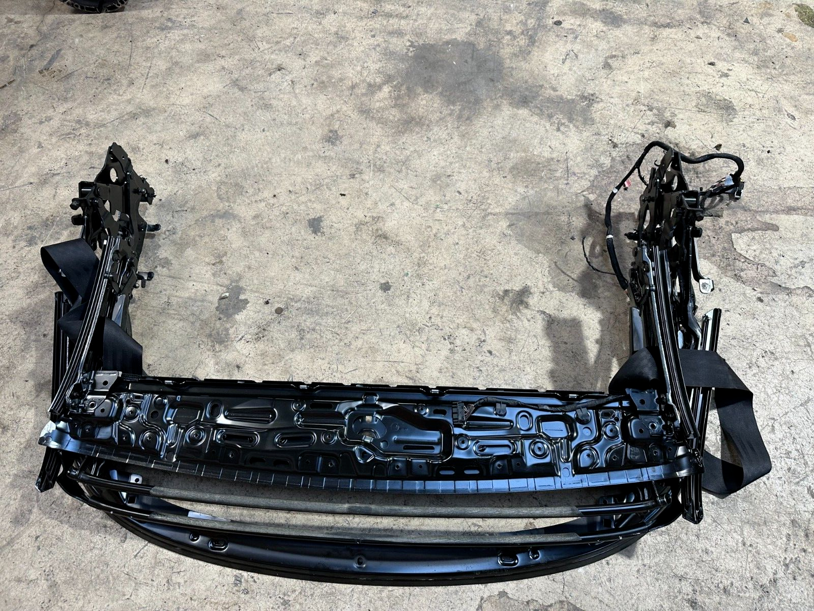 BMW E88 Convertible Rooftop Roof Folding Soft Top Black Assembly  