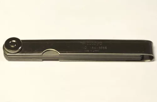 MITUTOYO NO. 184-305S Gap Gauge 184 305S 0.05mm-1.0mm
