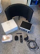 Stellar X2 Large Diaphragm Studio Condenser Microphone Bundle