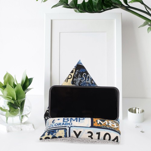 Mobile Phone Tablet Holder Pillow Stand While Lying down Cushion - 第 10/12 張圖片