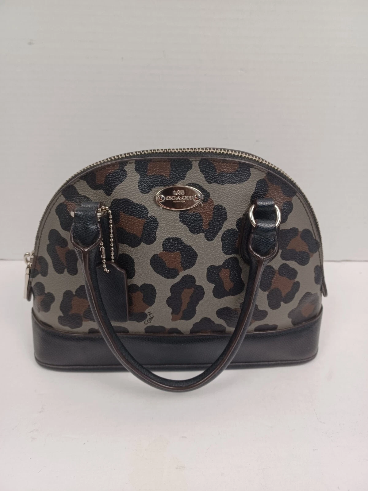 Borsa a tracolla a cupola Coach Mini Cora nuova con etichette stampa ocelot e tela rivestita F36219