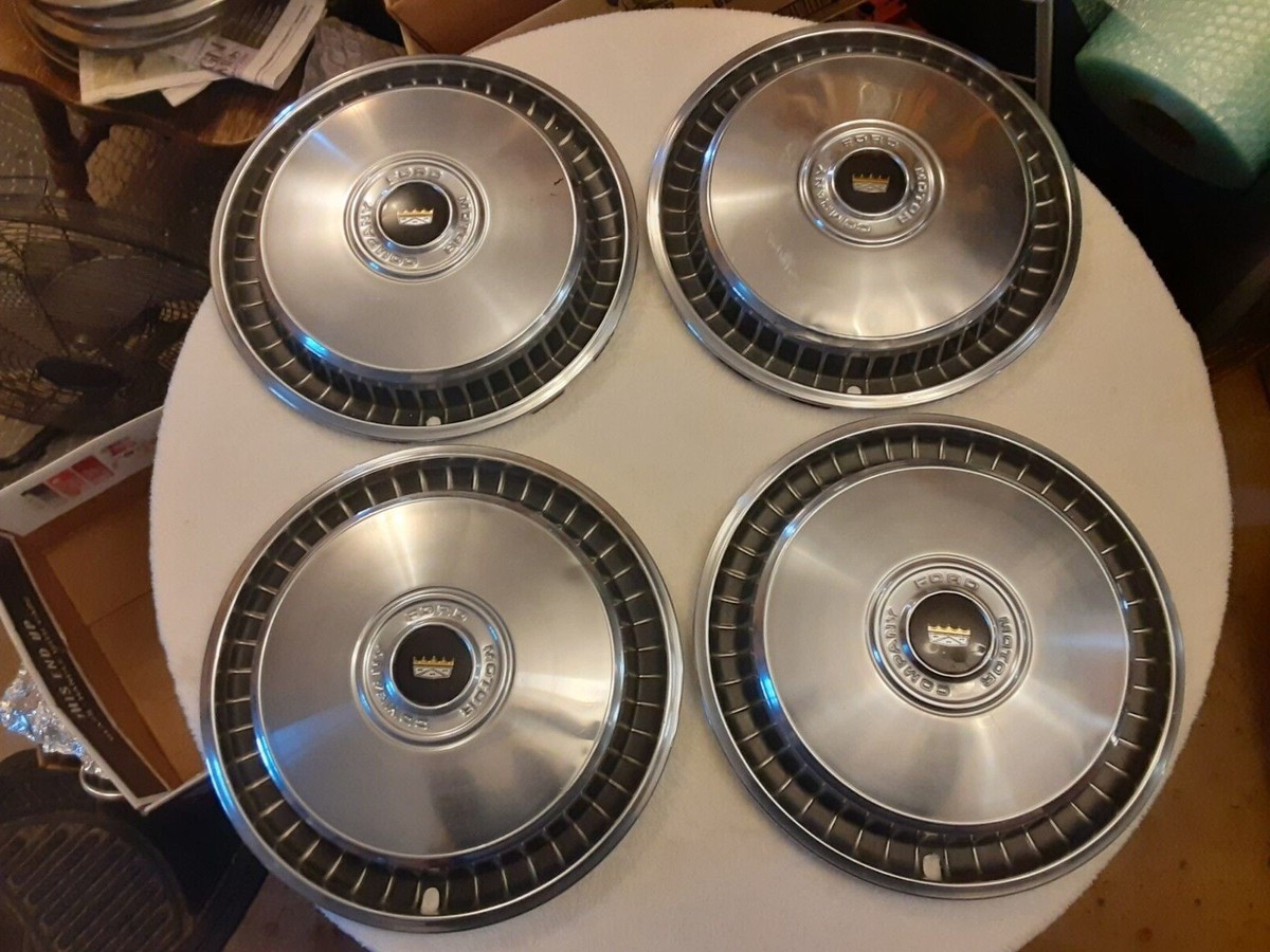 Set of 4) Vintage Ford Motor Company Vintage 15