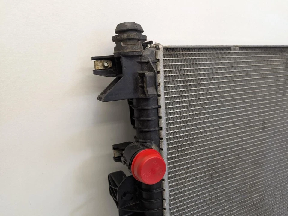 Radiador compatible con 13-18 C-MAX 782695 Foto 3 de 4