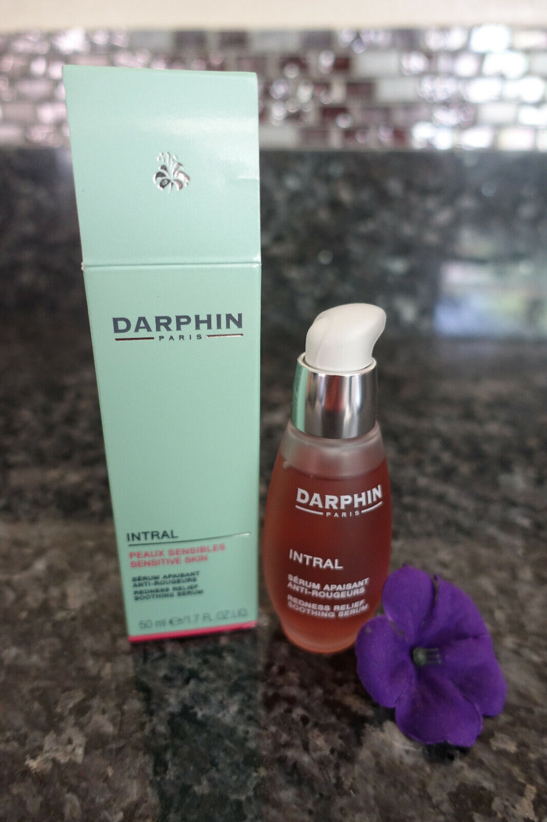 Darphin intral redness relief soothing serum new in box 1.7oz Tania, dobra cena