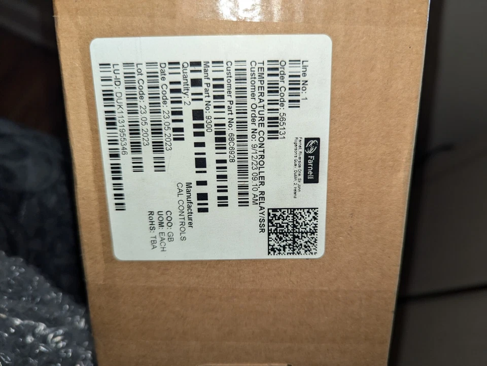 Relé controlador de temperatura FARNELL 9300/SSR 565-131 Foto 3 de 4