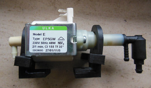 Saeco Magic Royal Family Roma Solis Wasserpumpe Pumpe Schraubanschluss 100% OK