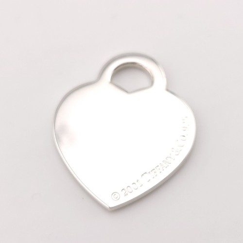 2001 Tiffany & Co. Sterling Silver Medium Heart Charm Pendant - Picture 2 of 9