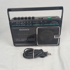 Magnavox Radio AM/FM Cassette Player Recorder D7185/17R, Tested, Read