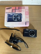 Samsung ES71 12.2MP Digital Point  Shoot Camera Boxed With Charger
