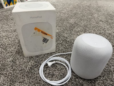 Apple HomePod 1st Generation White Smart Speaker A1639