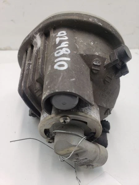 Driver Corner/Park Light Fog-driving Bumper Mounted Fits 03-08 VIBE 756502 - Image 2 of 4