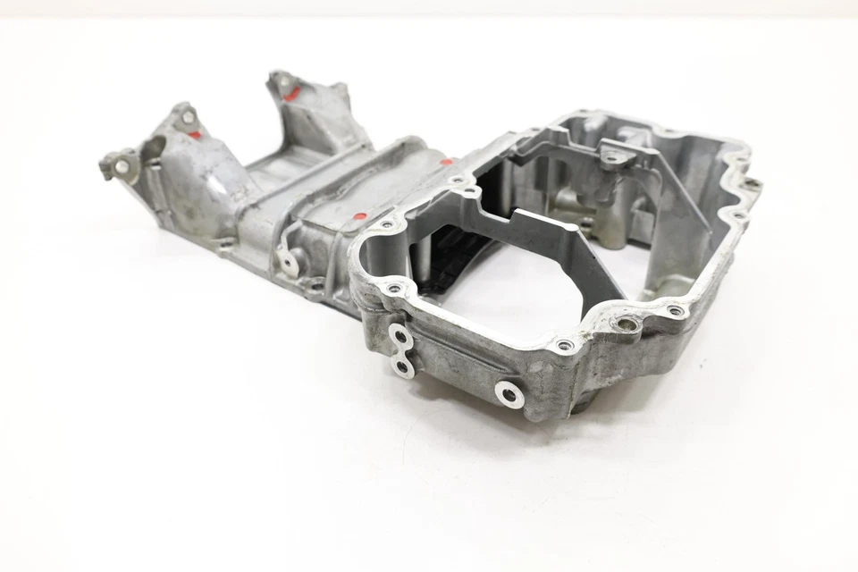 2016 2017 2018 2019 2020 2021 2022 2023 Infiniti Q50 cárter de aceite 11110-5ca3a Foto 2 de 4