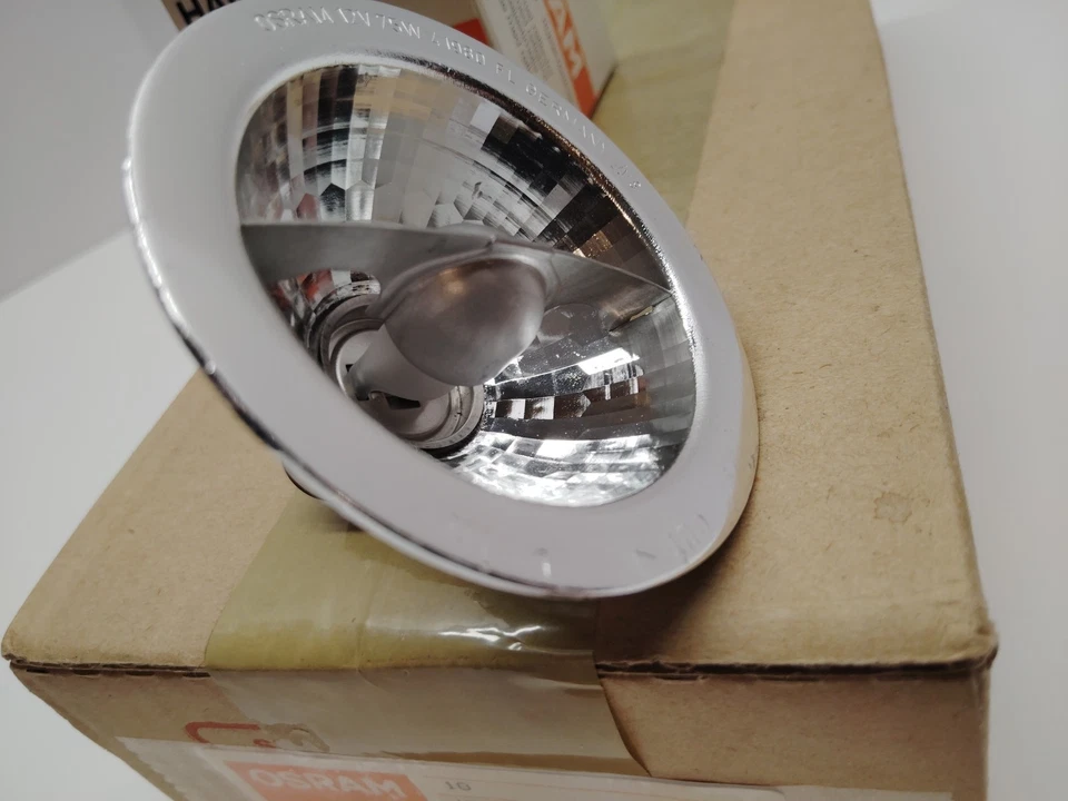 OSRAM HALOSPOT AR70 Aluminum Reflector Lamp 41980 SP 10° 75W BA15d  - Case of 10 - Image 3 of 4
