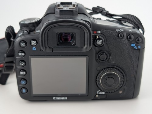 Corpo fotocamera reflex digitale Canon EOS 7D {18MP} con batteria e unità flash 2GB - Foto 6 di 9
