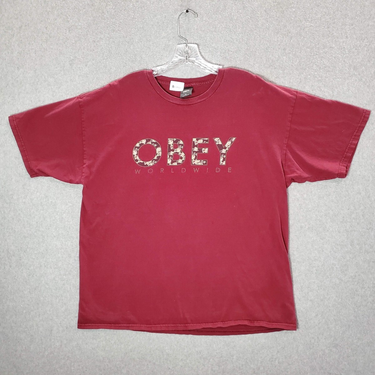 Tシャツ・カットソー OBEY Men T-shirt Red 165264056 MIR VINTAGE Obey Men Shirt XL Red Logo Floral World Wide Graphic