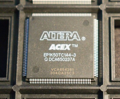 EP1K50TC144-3 Programmierbares Logikgerät Altera ***gratis Versand******