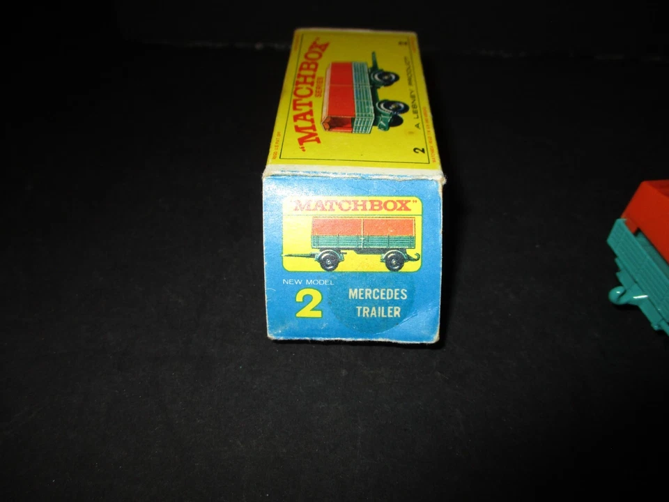 Vintage/Matchbox/Lesney/Série/Década de 1960 (MB/#2/MERCEDES/TRAILER) 1/64/Original/Caixa - Imagem 2 de 4