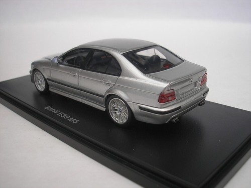 BMW M5 E39 2002 Silver 1/43 Neo 49583 New