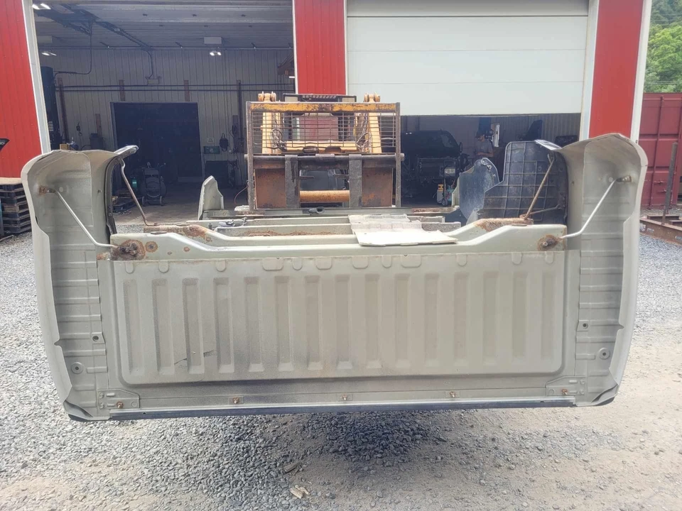 Nissan Titan 2008-2012 camioneta pickup cabina king caja Pro-4x marcas menores de óxido Foto 2 de 4