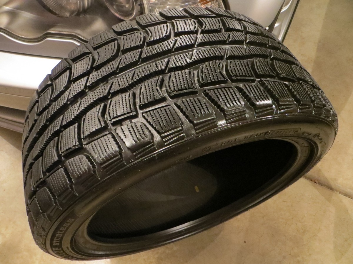 GRASPIC DS-1 スタッドレス LIKE NEW 1 ONE DUNLOP GRASPIC DS-1 DIGI TYRE 245/40/R18 93Q