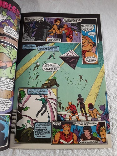 The Omega Men Comic Book #30 1985 DC - Picture 4 of 6
