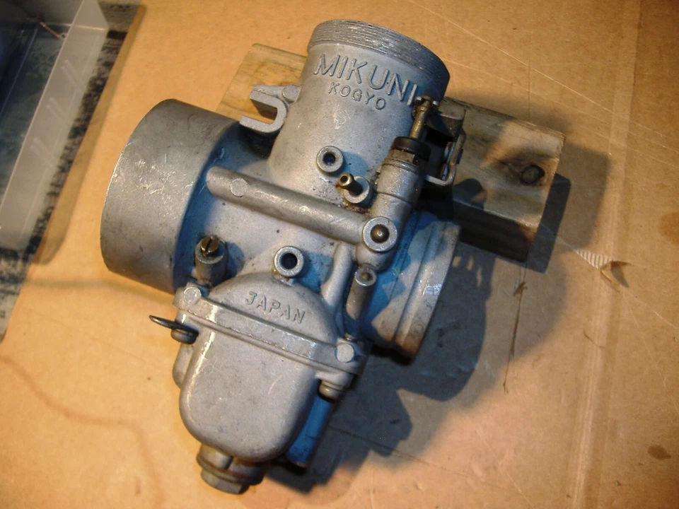 Carburador Mikuni 41mm MKA piezas faltantes 1974 Husqvarna CR450 Maico KTM Foto 4 de 4