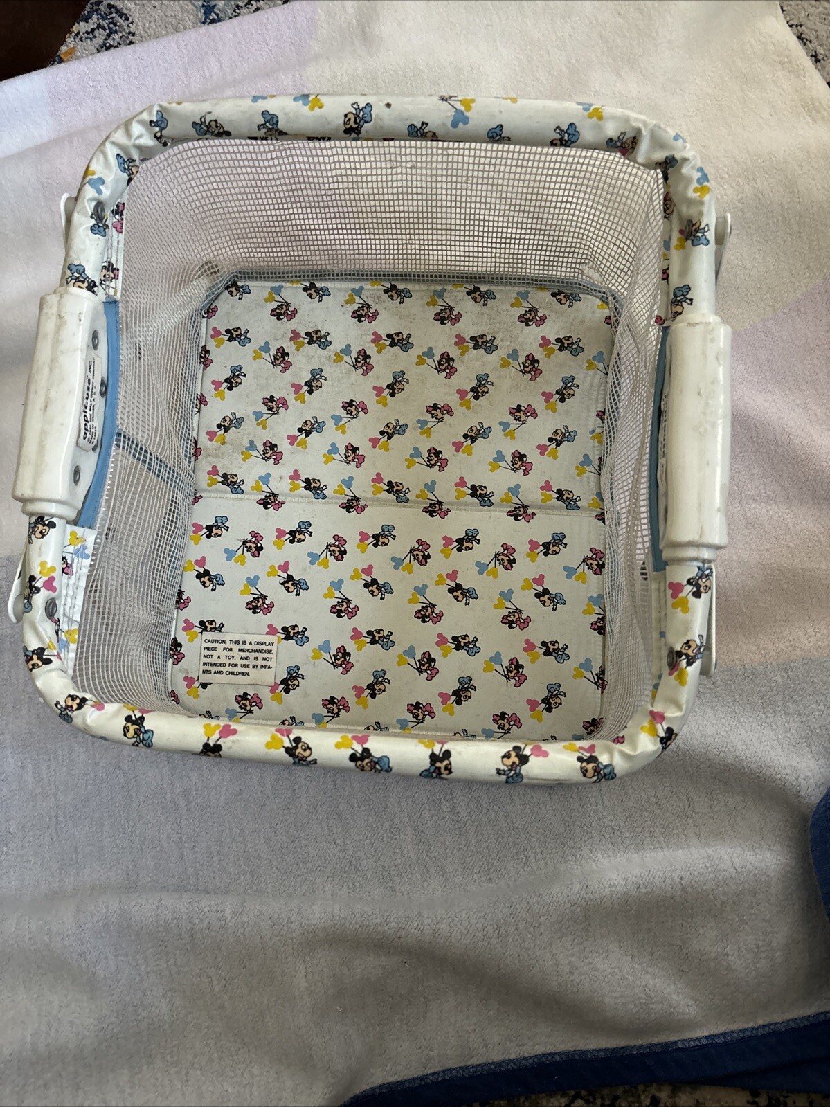 Foto 1 di 9