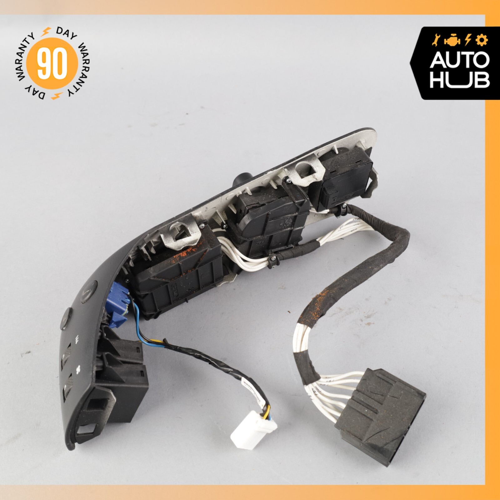 03-13 Maserati Quattroporte M139 Front Right Side Seat Control Switch OEM