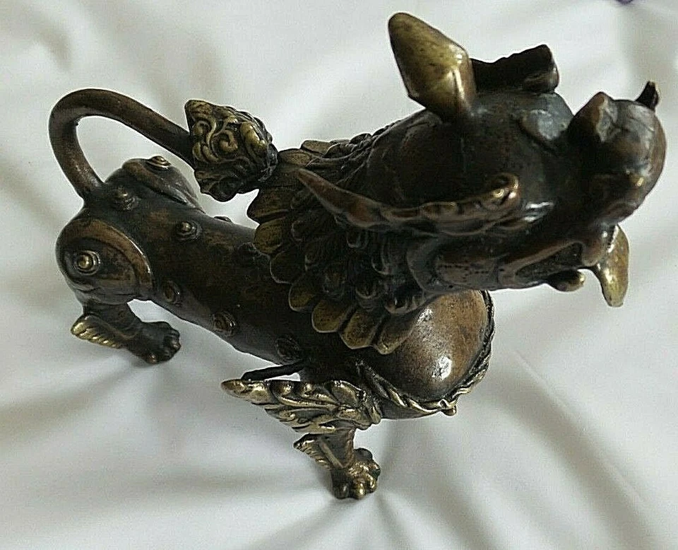 ANTIQUE ASIAN BRONZE UNICORN FOO DOG  DRAGON FIGURINE - Image 2 of 4