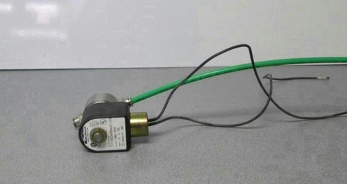 Parker Skinner Solenoid Valve 71215SN2MN00NOC111P3 ENCL & Coil - 第 1/11 張圖片