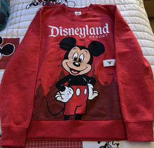 NEW Disneyland Resort Mickey Red Pullover Sweatshirt Sweater Adult Size Medium