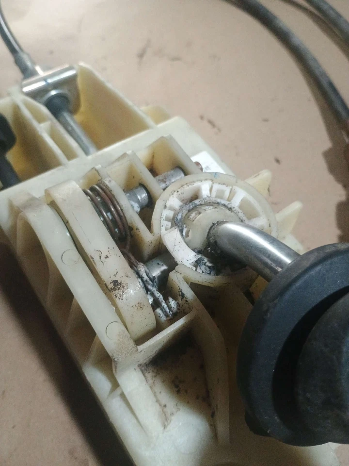 Palanca de cambios de piso Honda Fit 2007-2008 transmisión manual de 5 velocidades 1,5 L OEM Foto 3 de 4