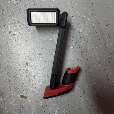 Milwaukee 2126-20 M12 12V Lithium-Ion Cordless LED Underbody Light