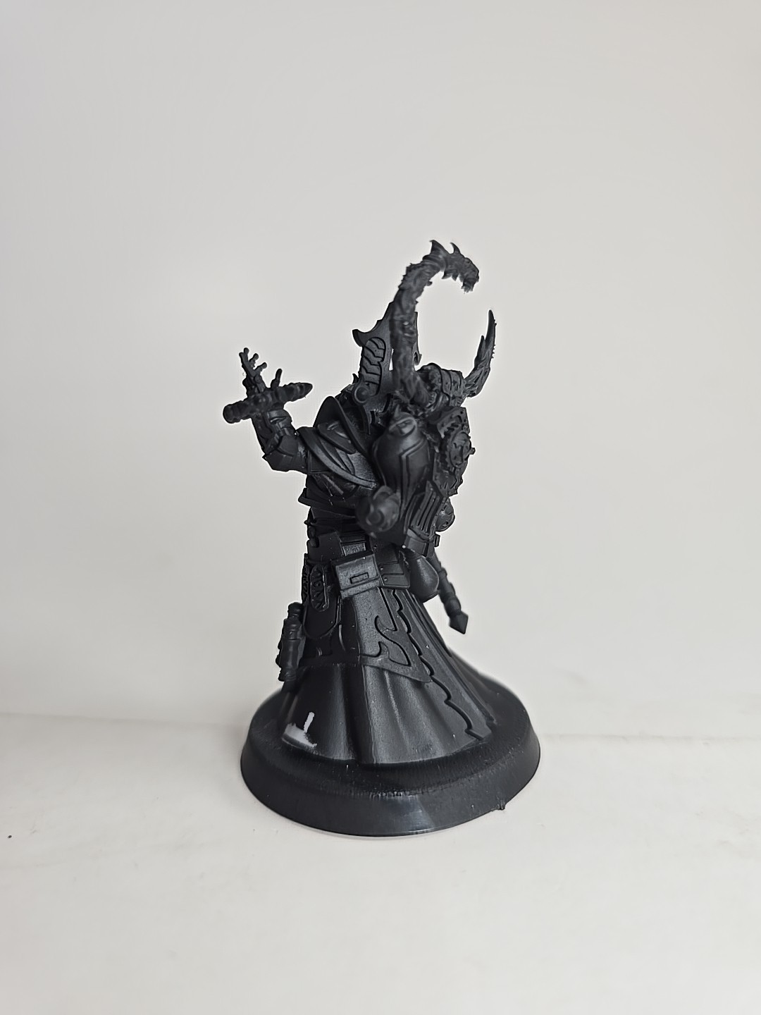 Sorcerer of the Black Foundation Artel W Champion 28MM