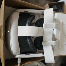 Meta Quest 3 128GB VR Headset - White Complete W Ctrl 