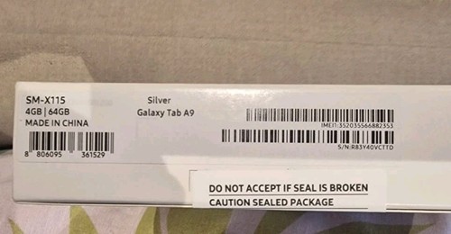 Unbenutztes. Samsung Tab a9 Silber Neu 64 GB - Bild 2 von 2