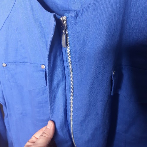 Chico's 100% Linen Blue Zip Up Blazer.  3/ XL - Picture 4 of 8
