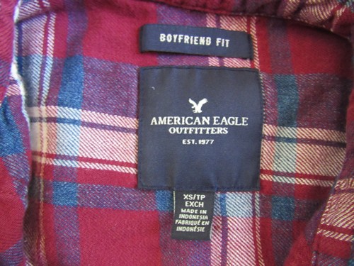 American Eagle Women XS Boyfriend Fit Shirt Snap Button Patriotic Plaid Red Blue - Picture 3 of 5