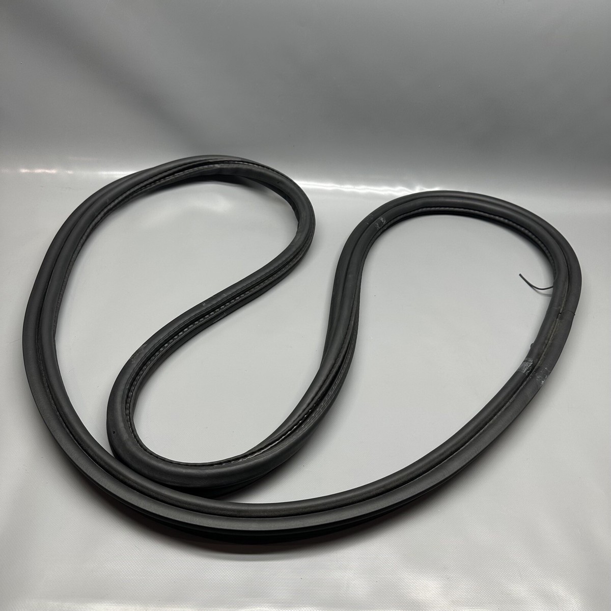TESLA MODEL X FRUNK SEAL WITH SECTION 2016 2017 2018 2019 2020 OEM