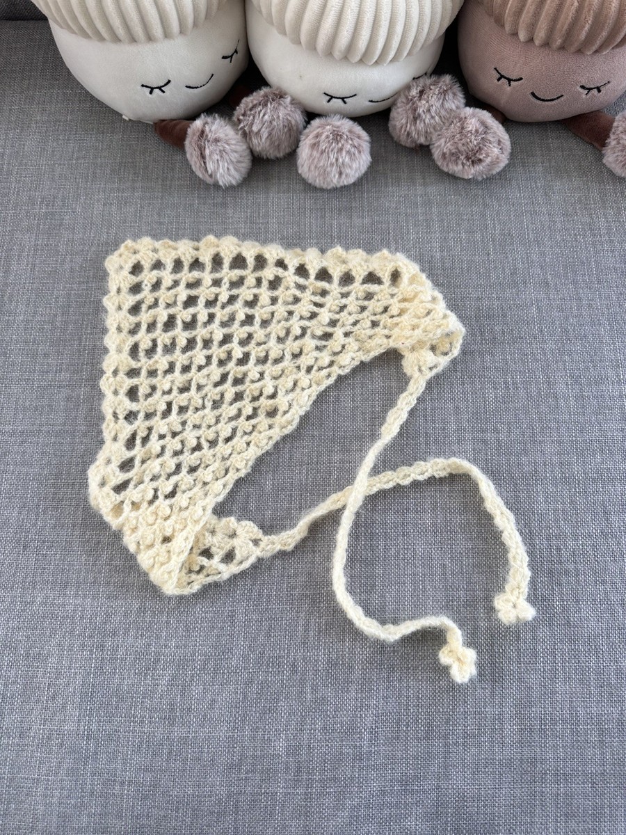 Versatile vintage ivory crochet triangle head scarf or wrap White Lace Crochet Bandana - Etsy main image 4