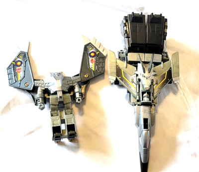 Galaxy Defender The Robot That Changes | JETFIRE | Transformers KO | Happy Well