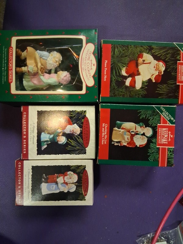 Lot Of 5 Vtg Hallmark Keepsake Ornaments