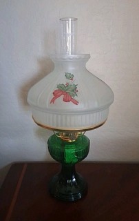Vintage NEW Aladdin Emerald Green 2003 Lincoln Drape Oil Lamp & Signed shade NOS